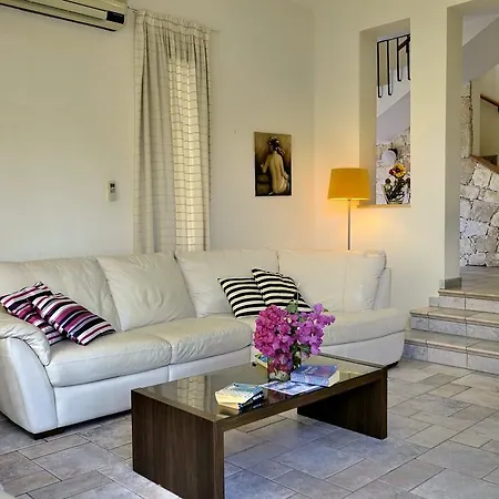 Villa Bella Island Tessera *