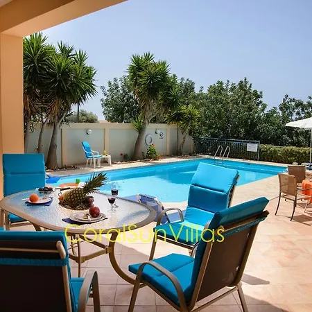 Villa Bella Island Tessera *